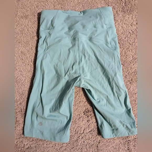Lululemon On Pace Short size 4 - Picture 5 of 8